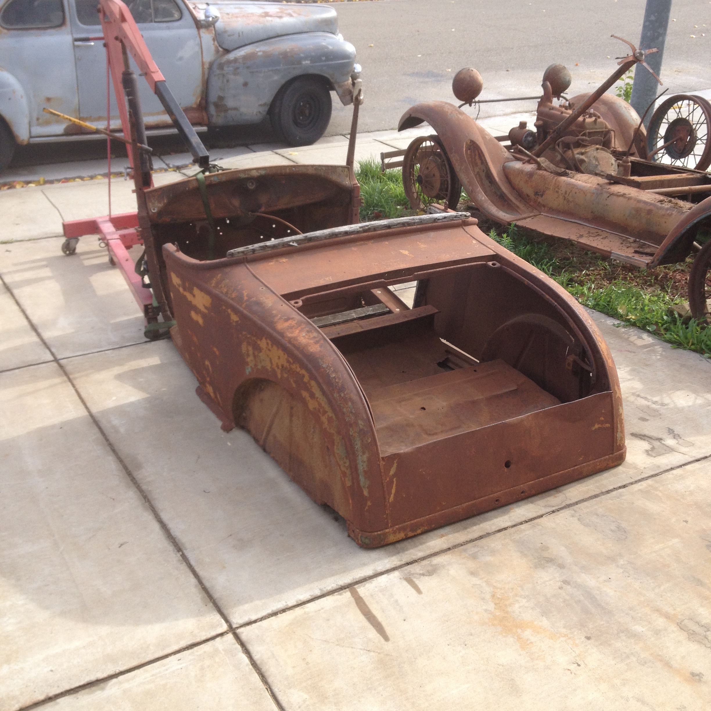 rusty 1929 ford model a roadster