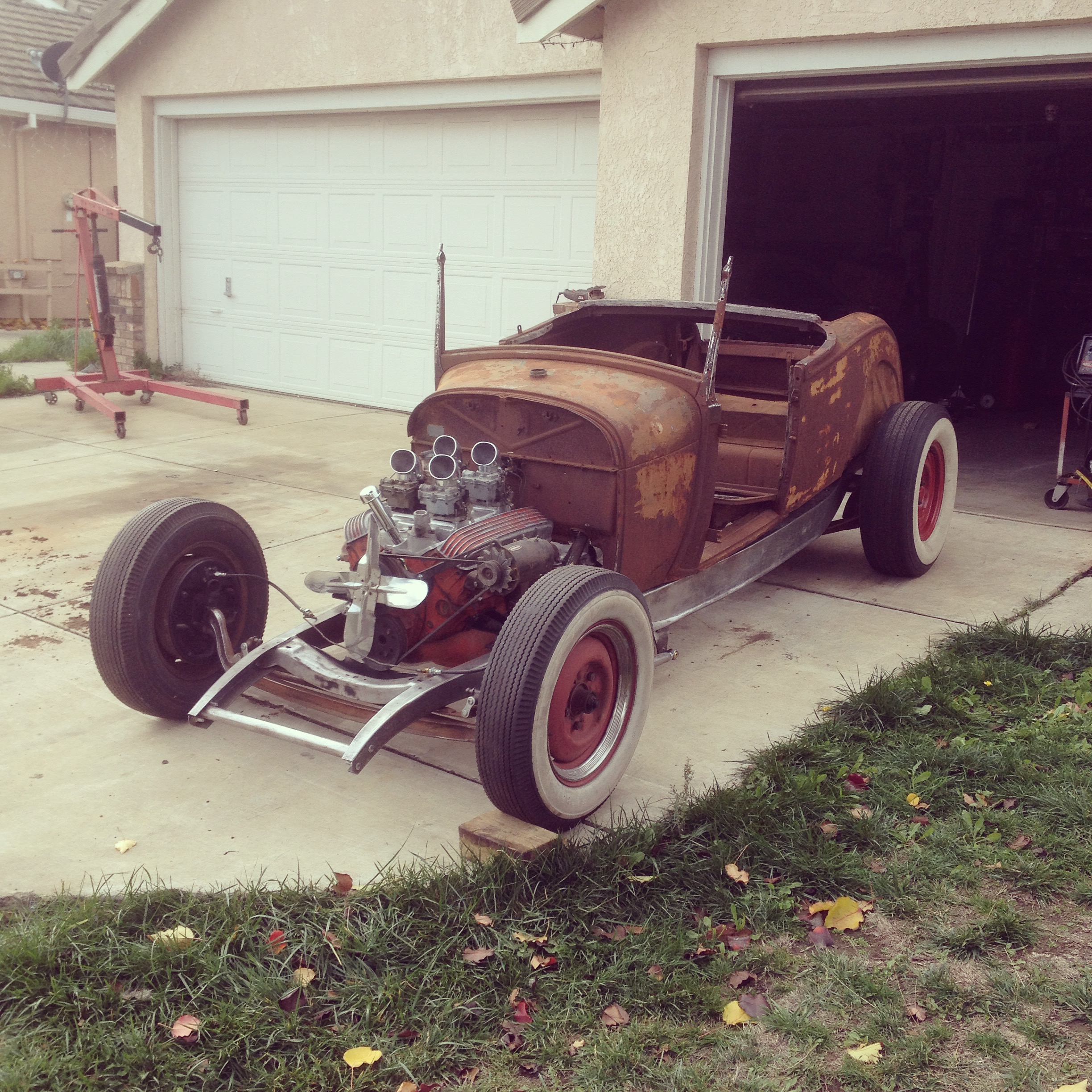 rusty 1929 ford model a roadster